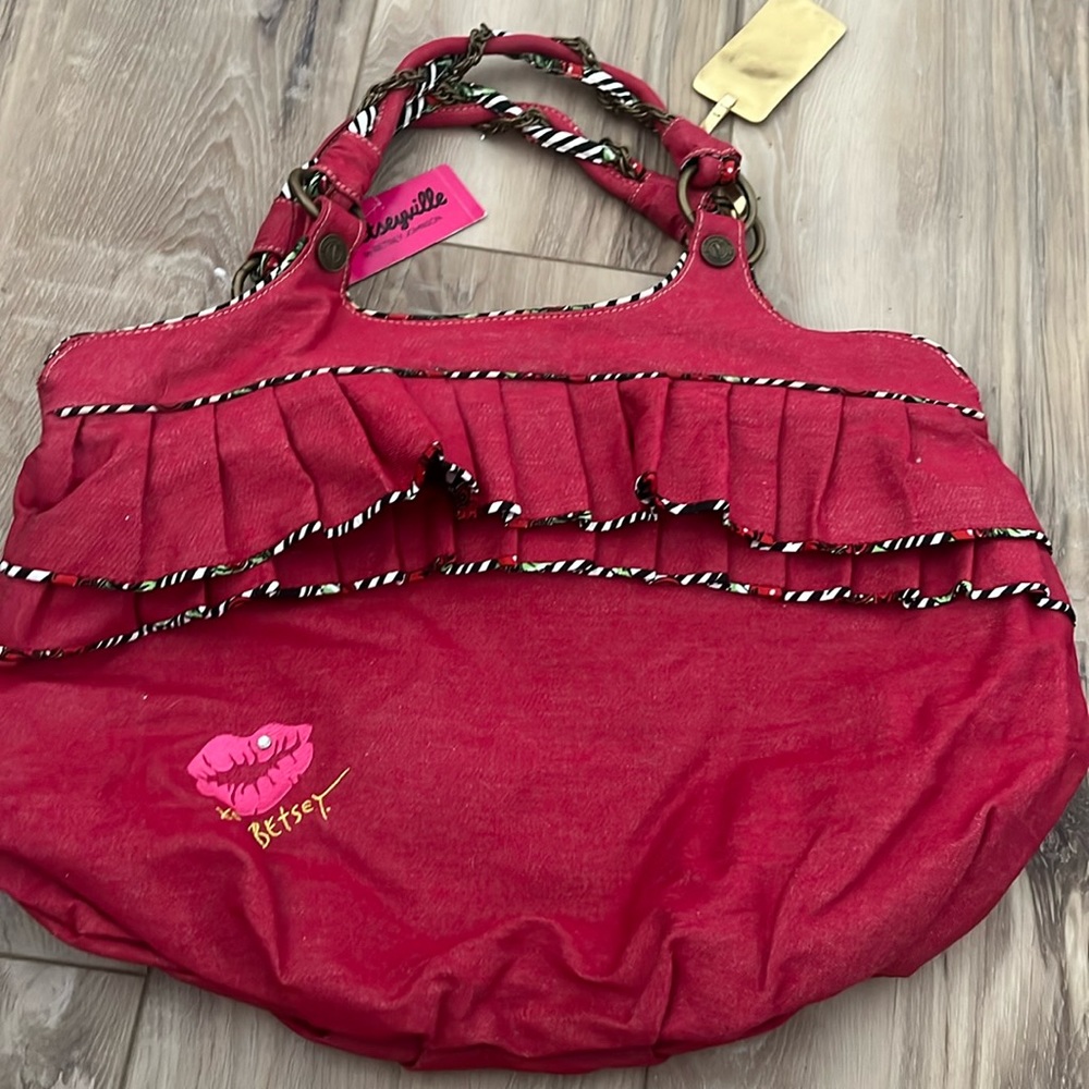 Betsy Johnson, cherry poppin Red large tote bag top to bottom 9 in, across 18 in